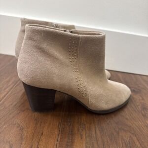 Vionic Georgia Suede Booties Women's 10 Tan Heel Studded Western Boots Cowgirl